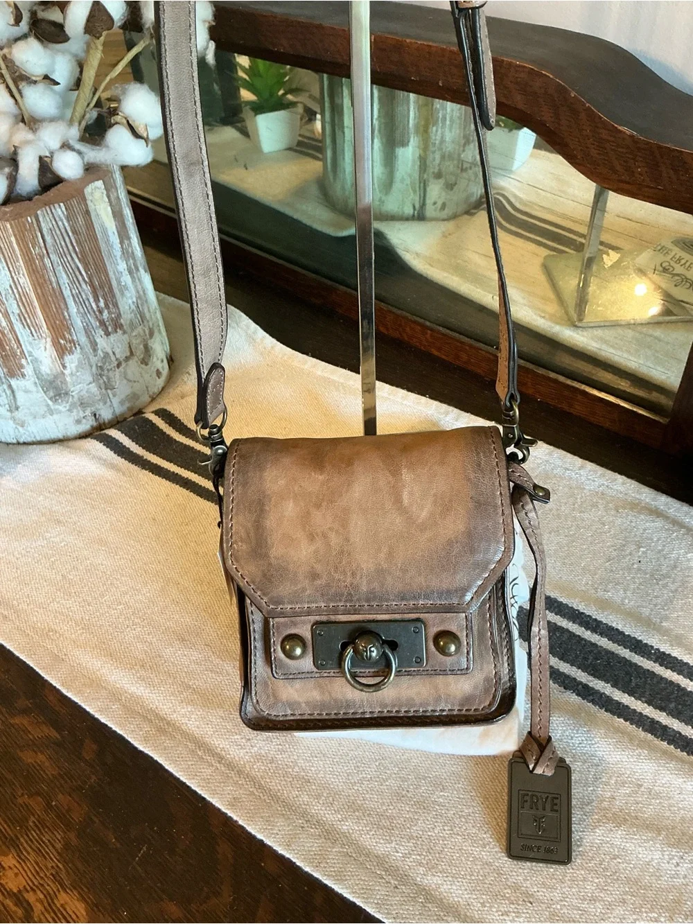 NWT RARE Frye Leather Cameron Mini Crossbody Bag Tan Brown MSRP $288